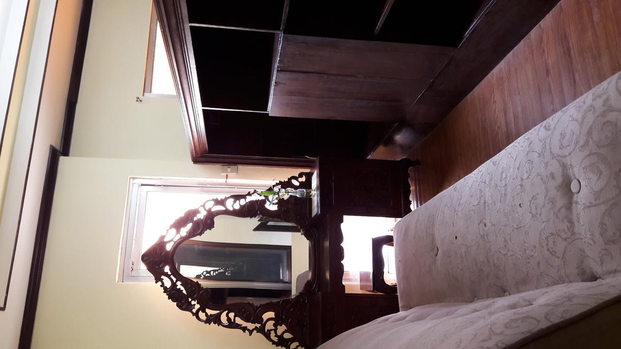 Third & Sean'S Place Legazpi Buitenkant foto